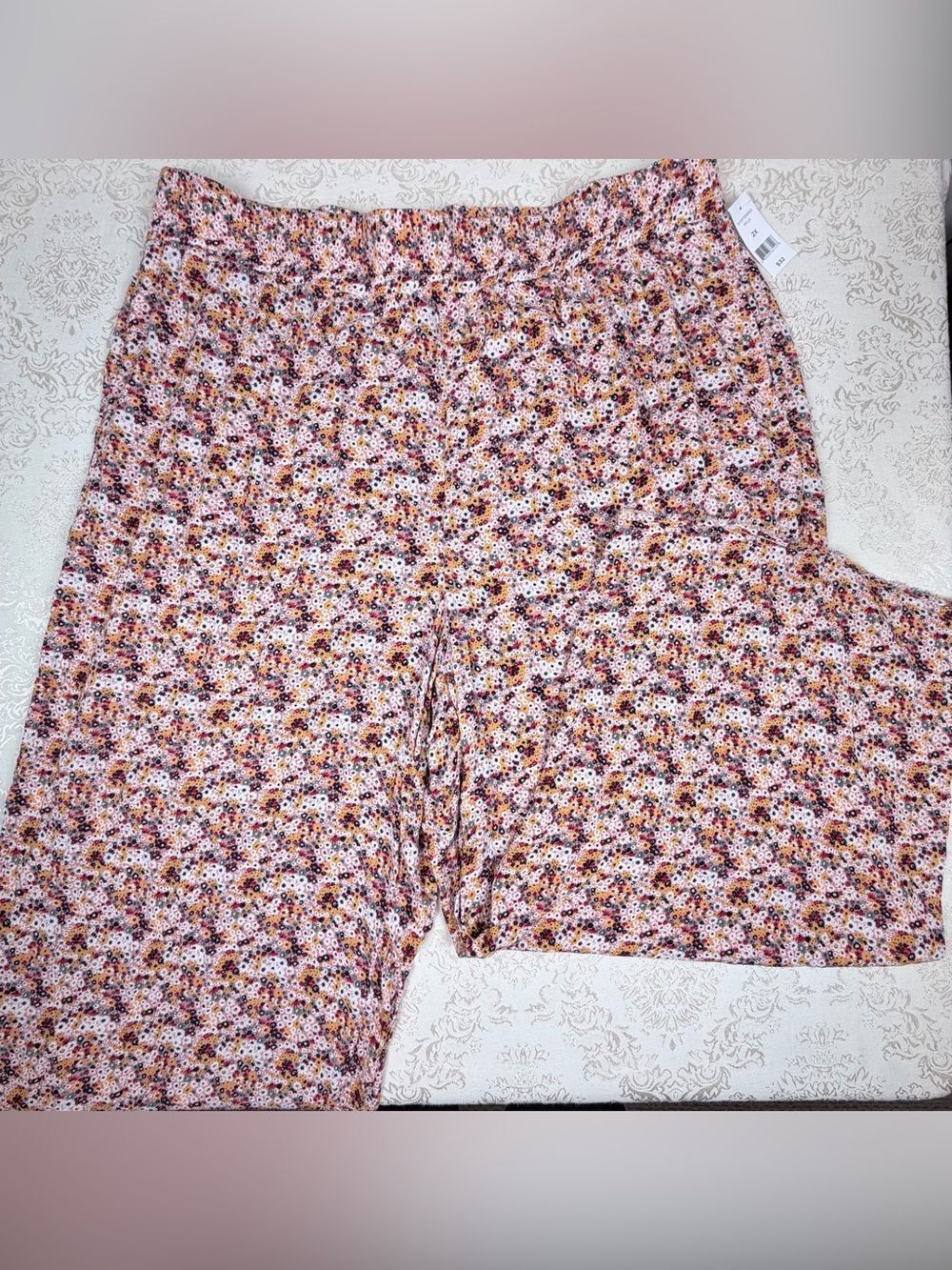 Dip Women's Floral Print Pull-On Cropped Pants - Wide Legs, Pockets, NWT, 2X